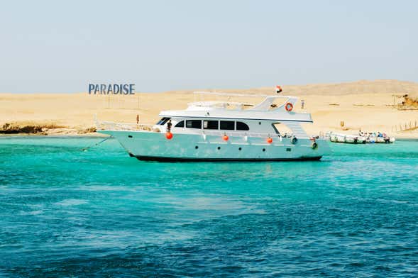 Excursão a Paradise Beach